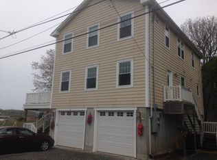 4A Maple St #A, South Kingstown, RI 02879