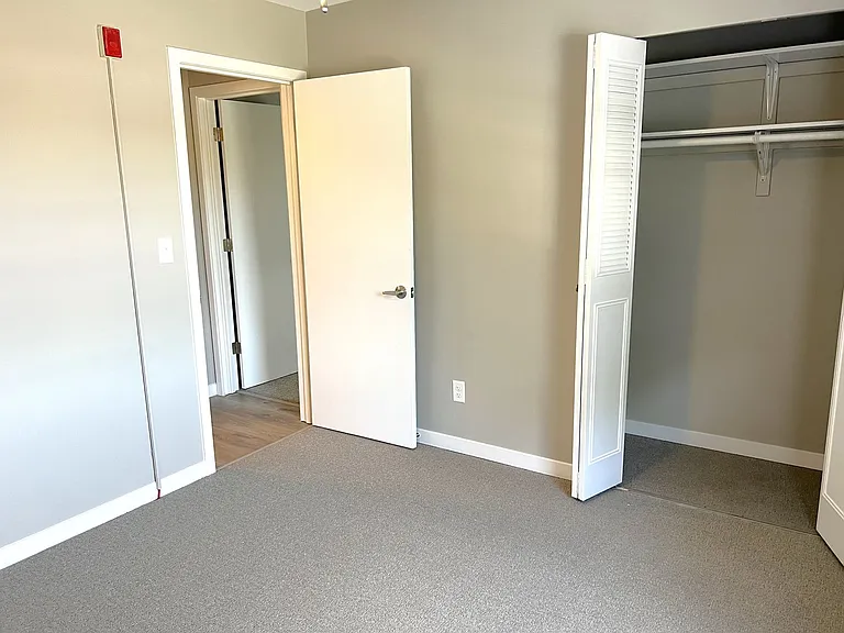 Lydia Rose Apartments — Photo 47