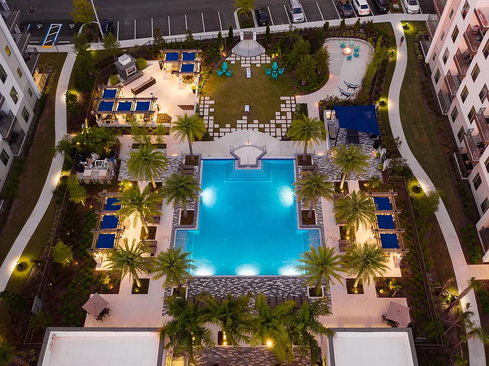 SUR Southside Quarter apartments community photo