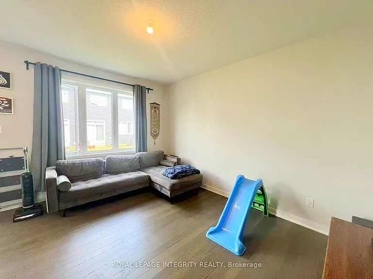 55 Kindred Row — Photo 17