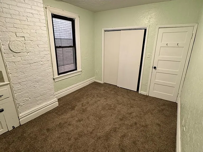 303 Peebles St #2 — Photo 4