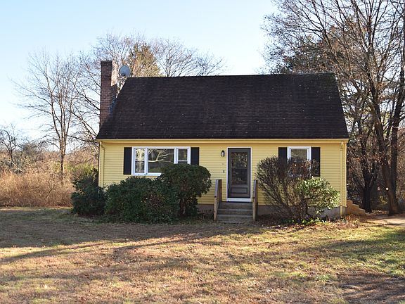 2nd image of 28 Hickory Road