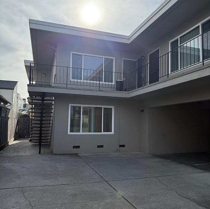 1st image of 1225 Laguna Ave Suite 1
