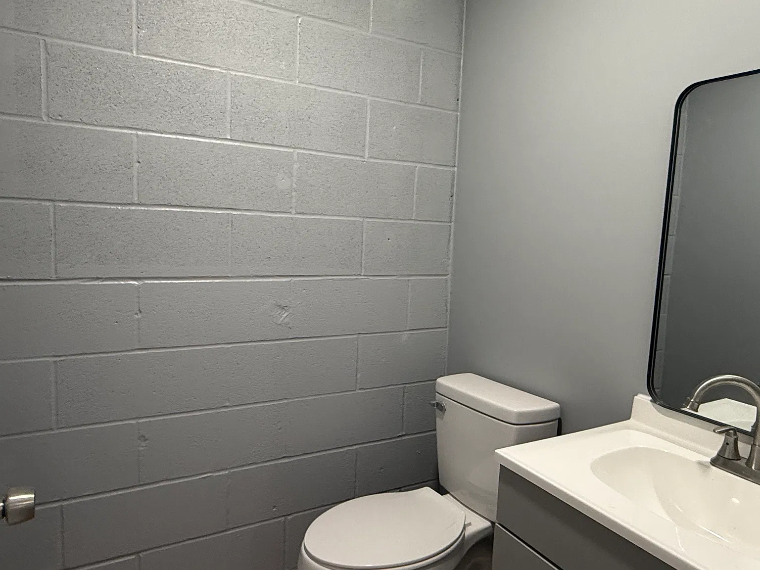 3 bed, 2000 sqft, $2,000 — Photo 4