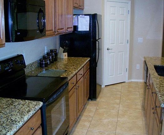 4th image of 15240 N 142nd Ave Unit 2036