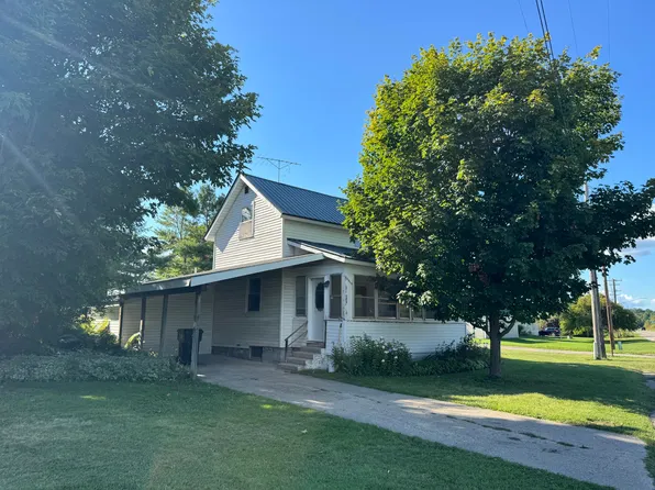 12818 S Straits Hwy, Wolverine, MI 49799