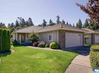 240 Cascadia Loop #24B, Sequim, WA 98382