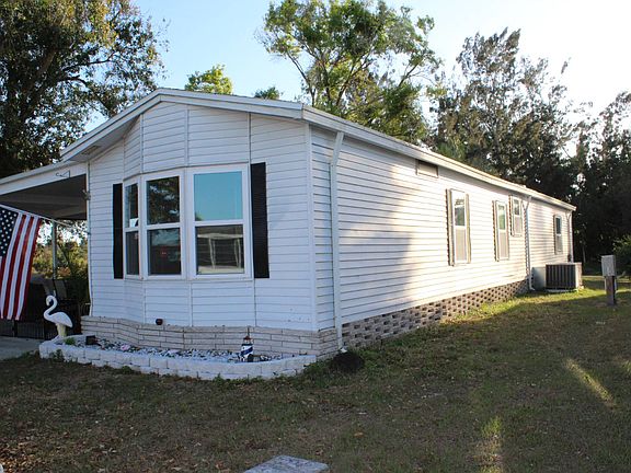 4th image of 3200 W Green Dr #11