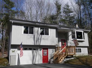 141 Lake Shore Rd, Shohola, PA 18458