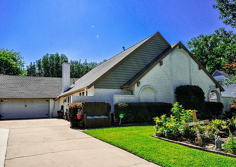 1st image of 2710 Bernadette Ln