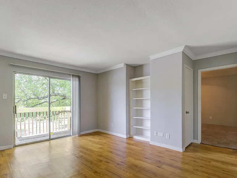 4747 Allendale Rd — Photo 10