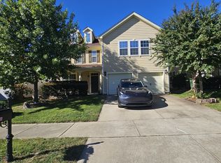 107 Deer Isle Ct, Cary, NC 27519