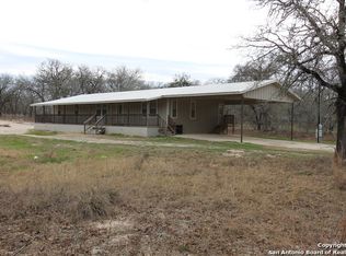 245 Hickory Run, La Vernia, TX 78121