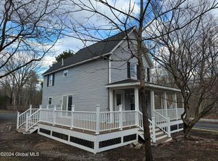 196 Font Grove Rd, Slingerlands, NY 12159