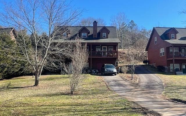 1st image of 3543 River Front Ln