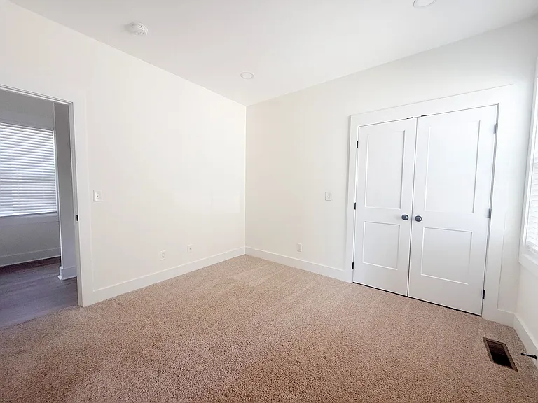 1333 Belfair St — Photo 23