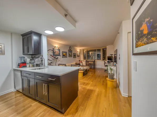 20 2nd St, Jersey City, NJ
