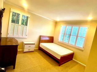 685 Sierra Point Rd, Brisbane, CA 94005