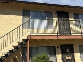 2323 Chester Ln, Bakersfield, CA