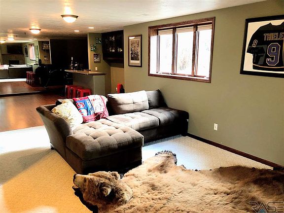 5th image of 5204 S Briar Cir