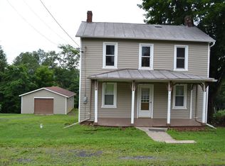 475 Main St, Manns Choice, PA 15550