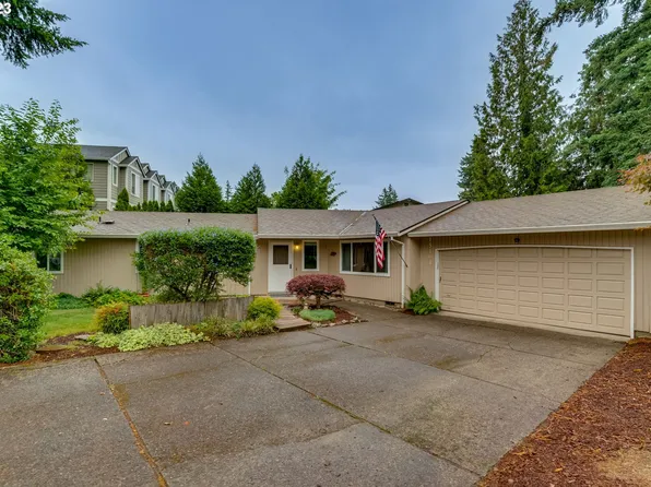 15102 SE Franklin St, Portland, OR 97236