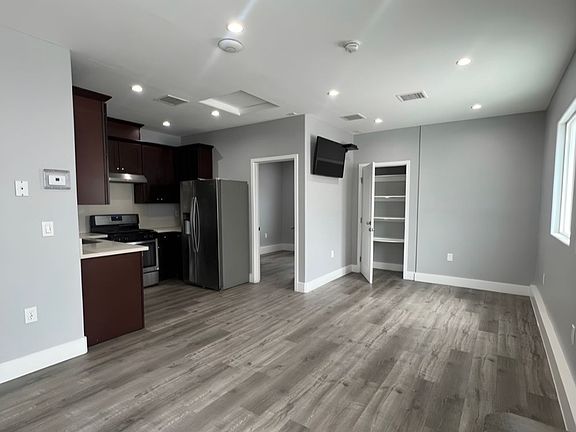 2nd image of 1707 W 62nd St