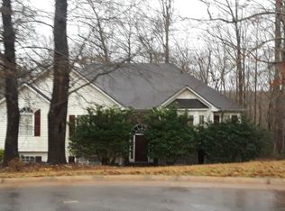 825 Sterling Pl, Monroe, GA 30656