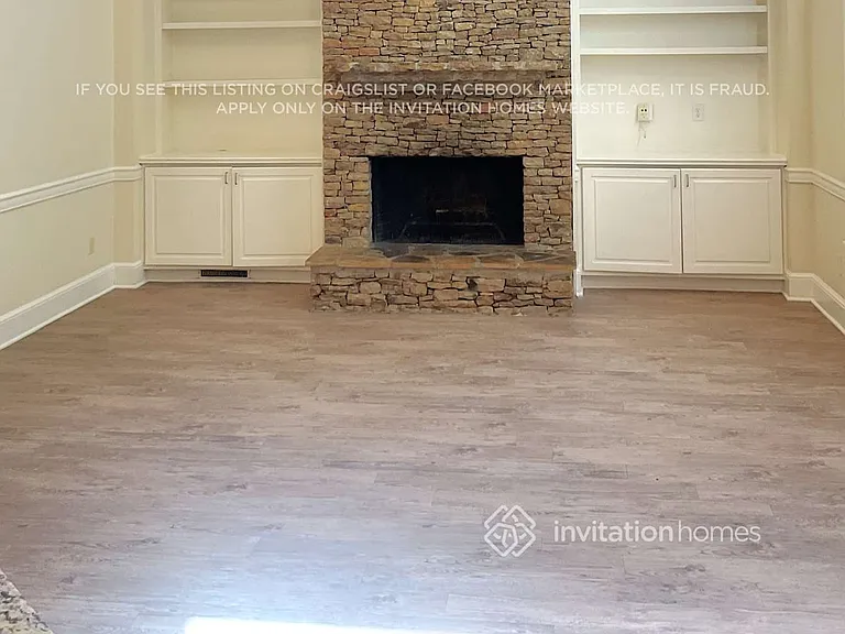 1942 Tristan Dr SE — Photo 6