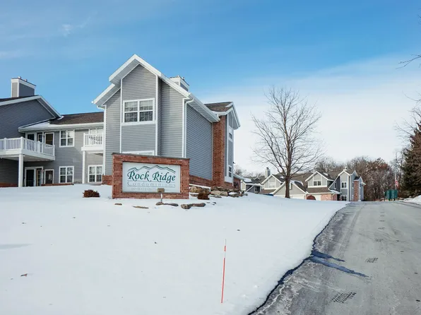 18 Pluim Dr APT 16, Waupun, WI 53963