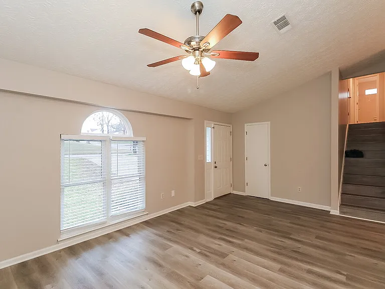 162 Blue Heron Dr — Photo 6