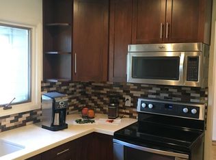 4703 SW 53rd Ave, Portland, OR 97221