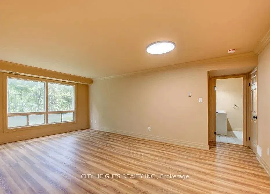 2 bed, $1,695 — Photo 4