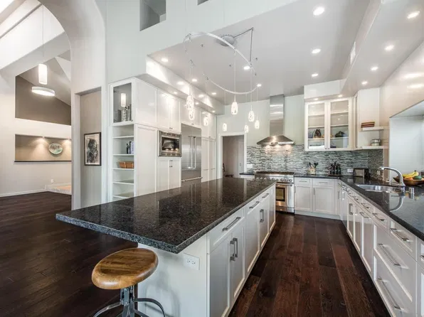 485 Deseo Ave, Camarillo, CA 93010