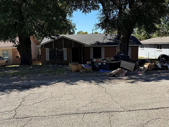 4th image of 6645 Racine Dr