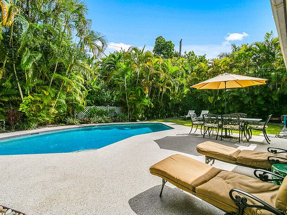 4th image of 1182 Beach Road