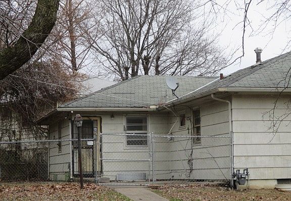 2nd image of 7240 Norton Ave