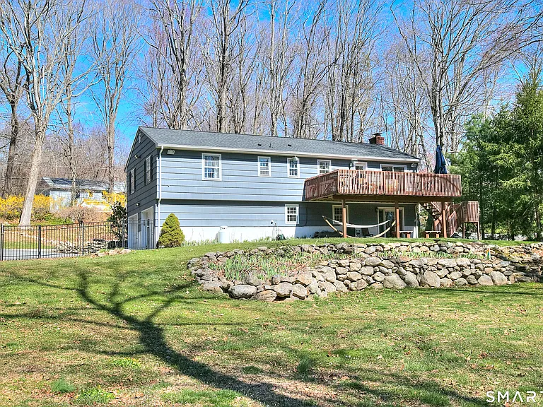 7 Richmond Hill Rd — Photo 3