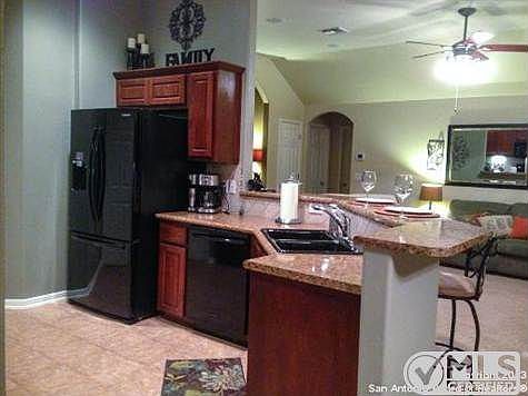 5th image of 2225 Garden Gate Cir