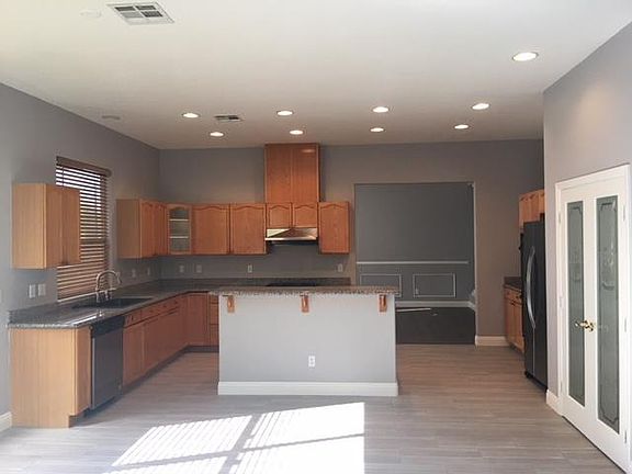 5th image of 517 Whitewood Dr
