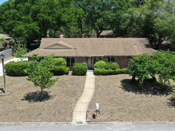 3371 DEBUSSY Road, Jacksonville, FL 32277