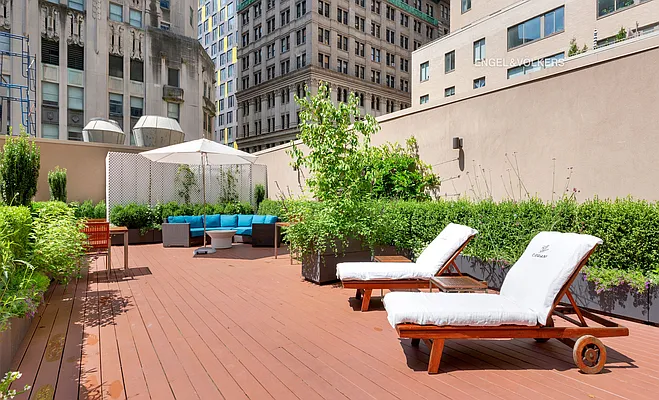 Sold by Engel & Völkers New York City | media 7