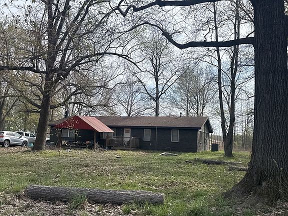 4th image of 812 County Road 565