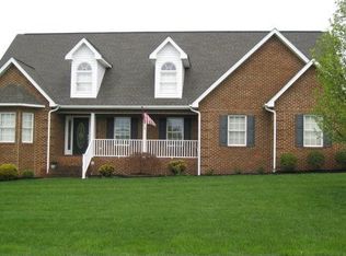 22999 Lone Eagle Dr, Bristol, VA 24202