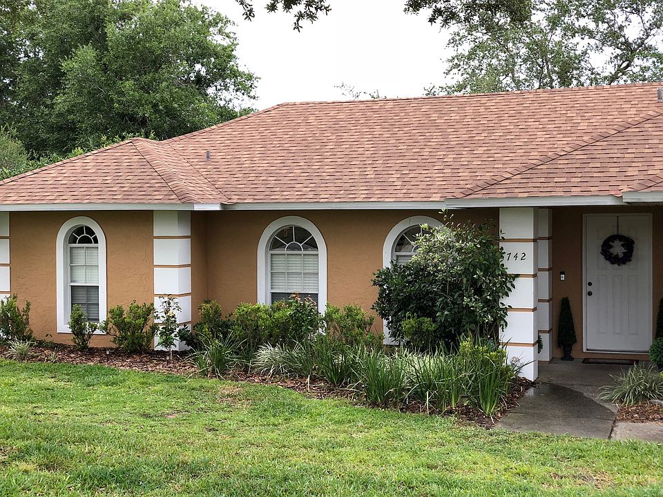 1st image of 742 Cambridge Way