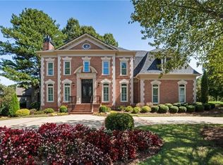 448 Langley Oaks Dr SE, Marietta, GA 30067