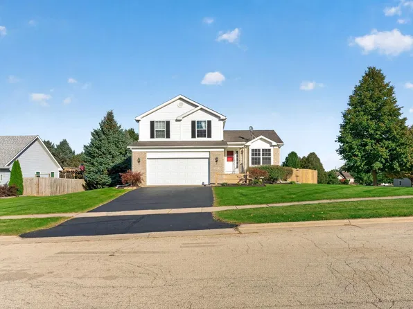 408 Brook Linsee Ln, Poplar Grove, IL 61065