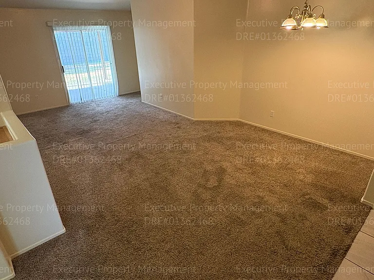 524 Sunset Meadow Ln — Photo 11