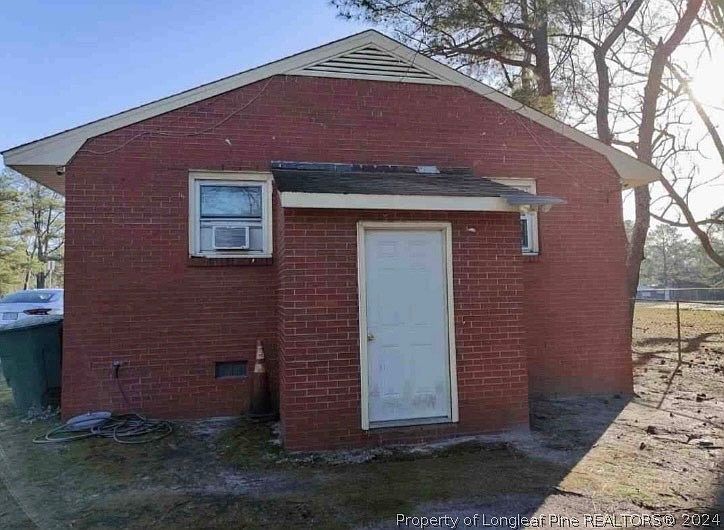 2nd image of 1525 Slater Ave
