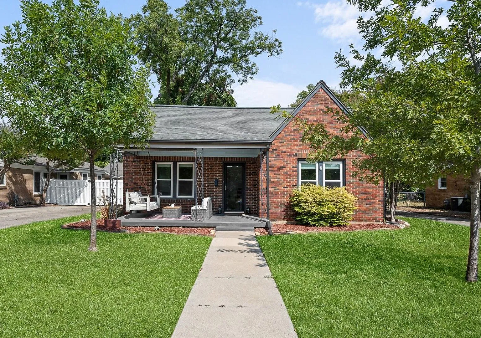 Comfort and Convenience in This Fort Worth Home — Photo 1
